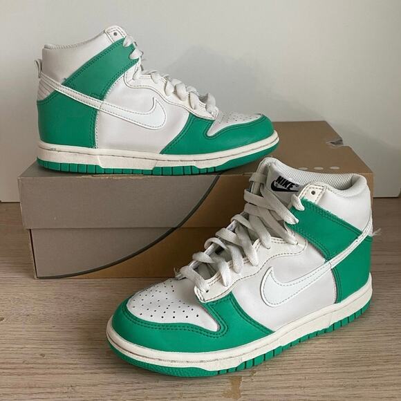 Nike Dunk High Phantom/Stadium Green Kids Sneakers - SZ 4 Y- 5.5 W - Picture 3 of 11